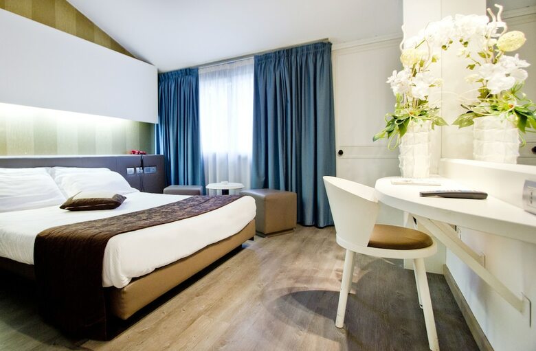 Green Hotel Motel