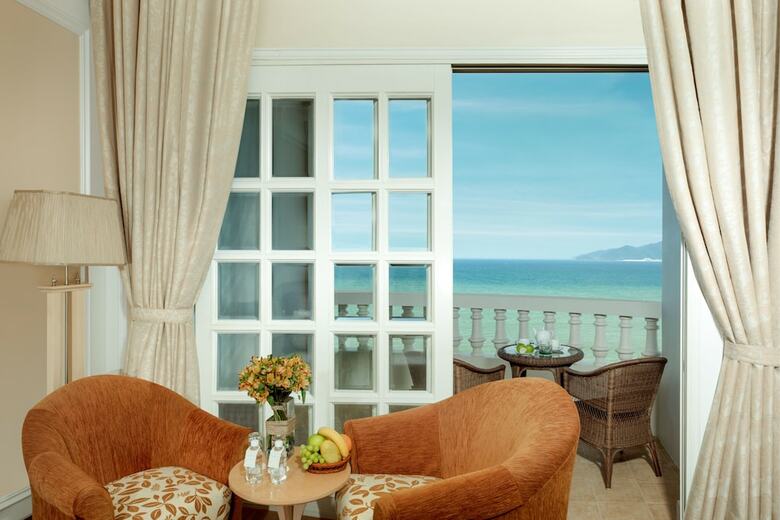 Sunrise Nha Trang Beach Hotel & Spa