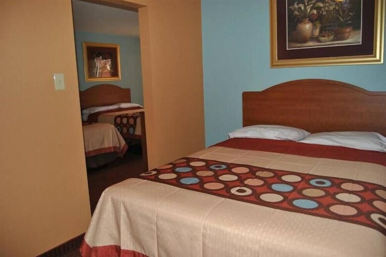Hotel Laredo Executive Inn