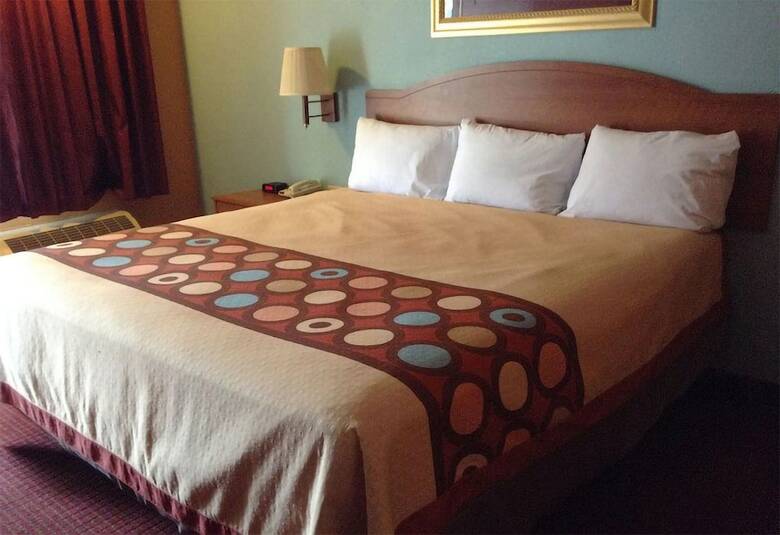 Hotel Laredo Executive Inn