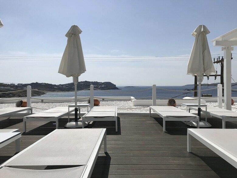 Aparthotel Lithos By Spyros & Flora