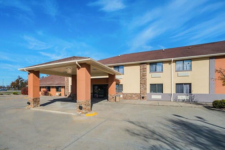 Hotel Quality Inn Carbondale University Area