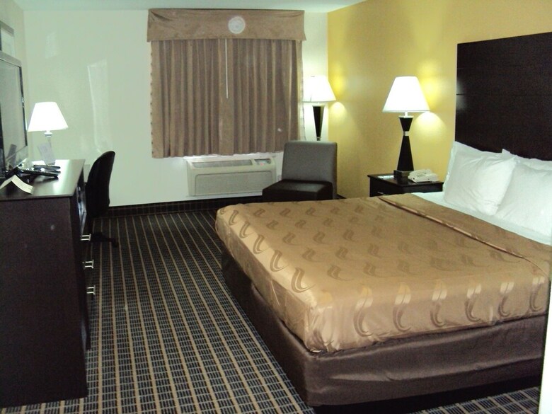 Hotel Quality Inn Carbondale University Area