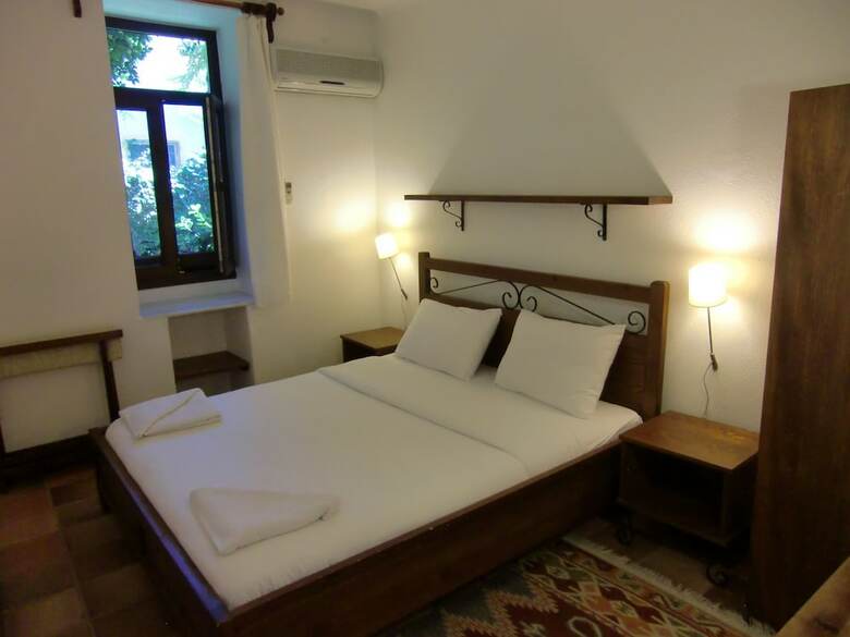 Happy Caretta Hotel