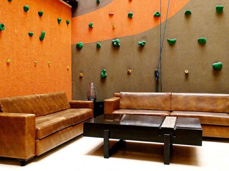 Hotel The Legend Inn - New Delhi