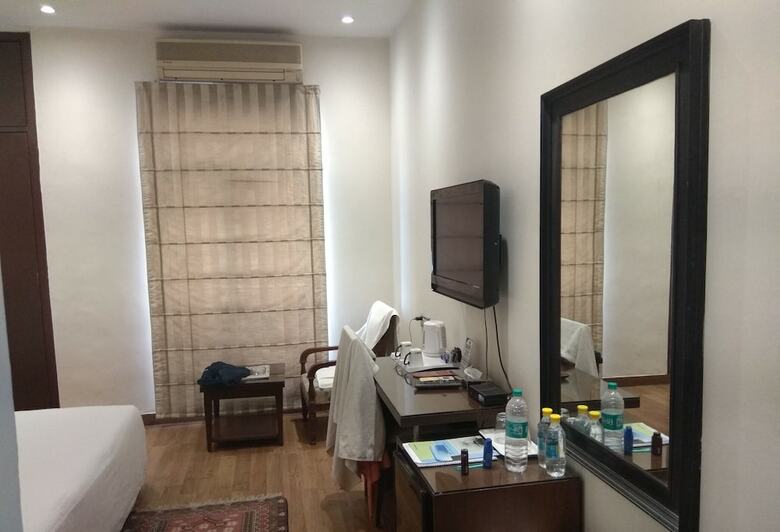 Hotel The Legend Inn - New Delhi