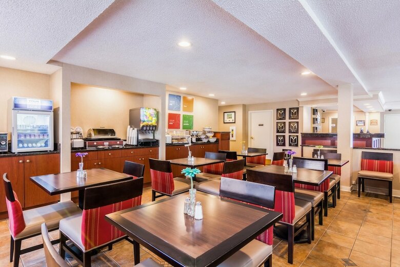 Hotel Comfort Inn At Joint Base Andrews