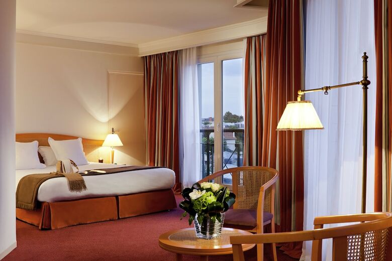 Hotel H�tel Barri�re L'h�tel Du Lac