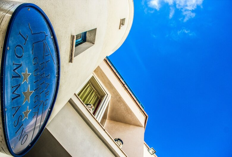 Hotel Il Faro Della Guitgia