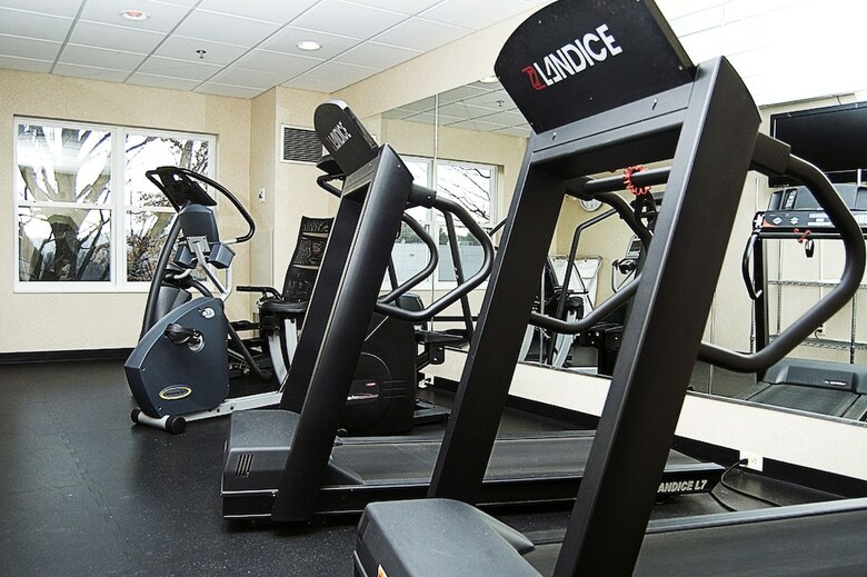 Holiday Inn Express Hotel & Suites White River Junction