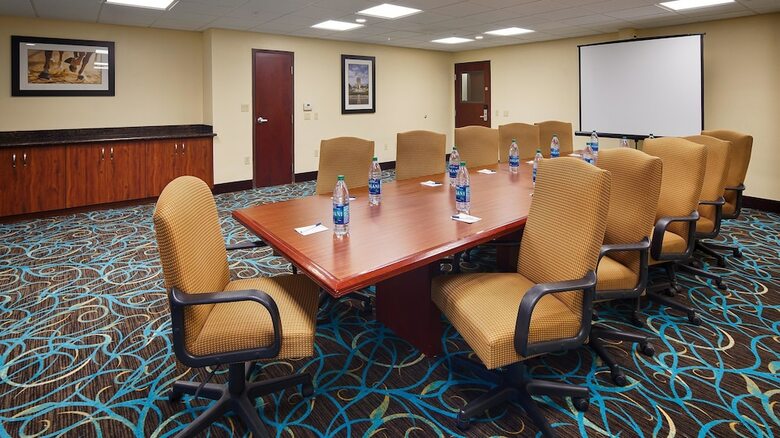 Hotel Sam Houston Inn & Suites