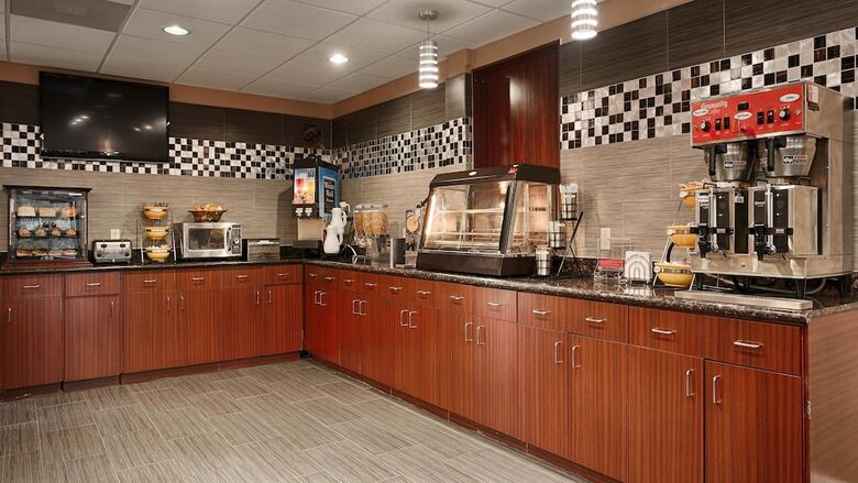 Hotel Sam Houston Inn & Suites