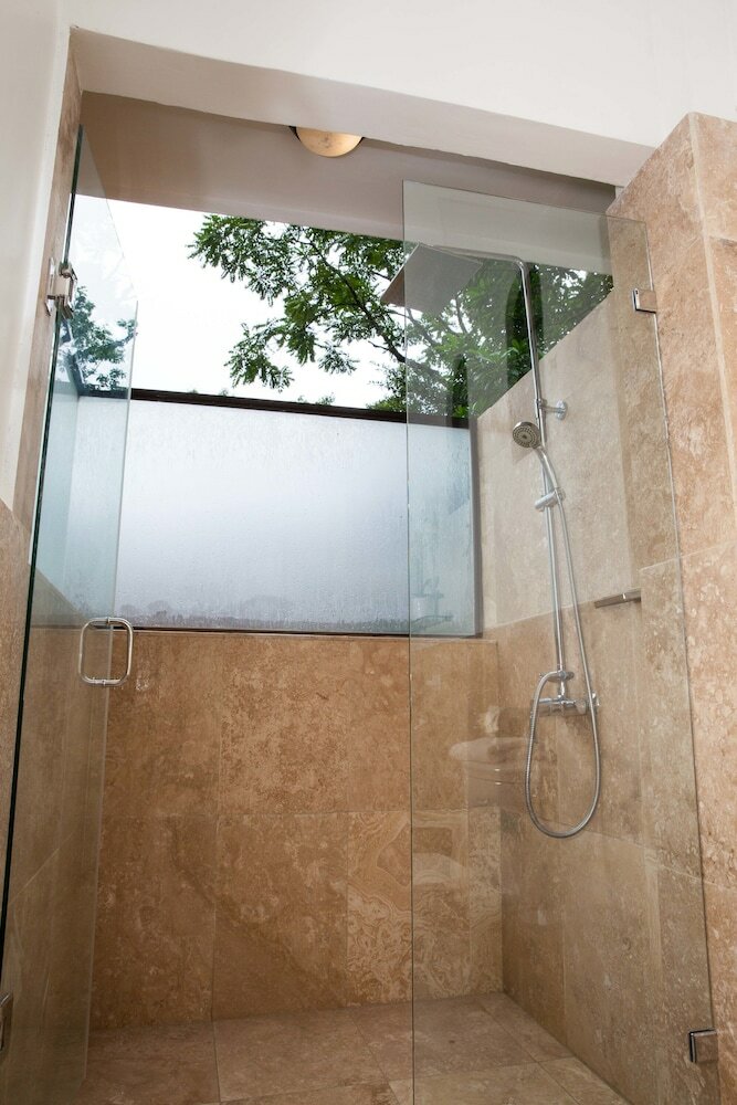 Tifakara Boutique Hotel & Birding Oasis