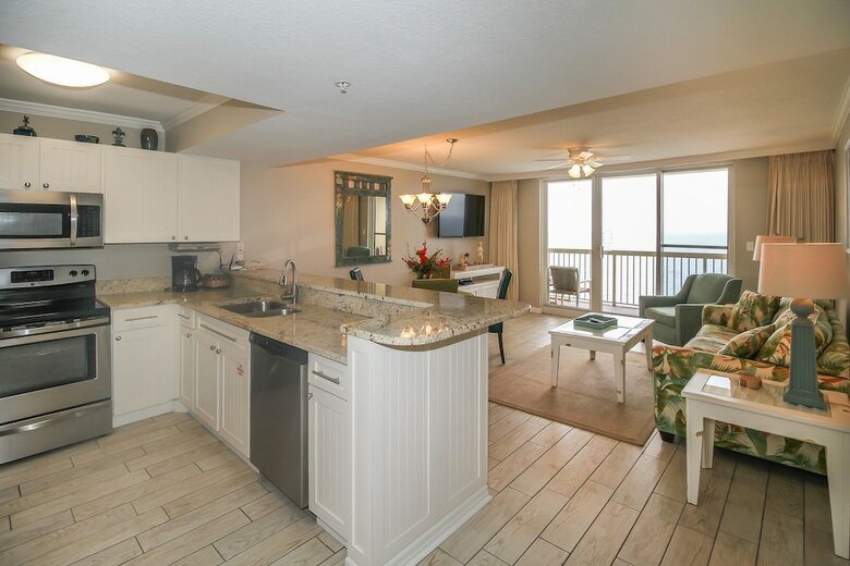 Pelican Beach Resort & Conference Center