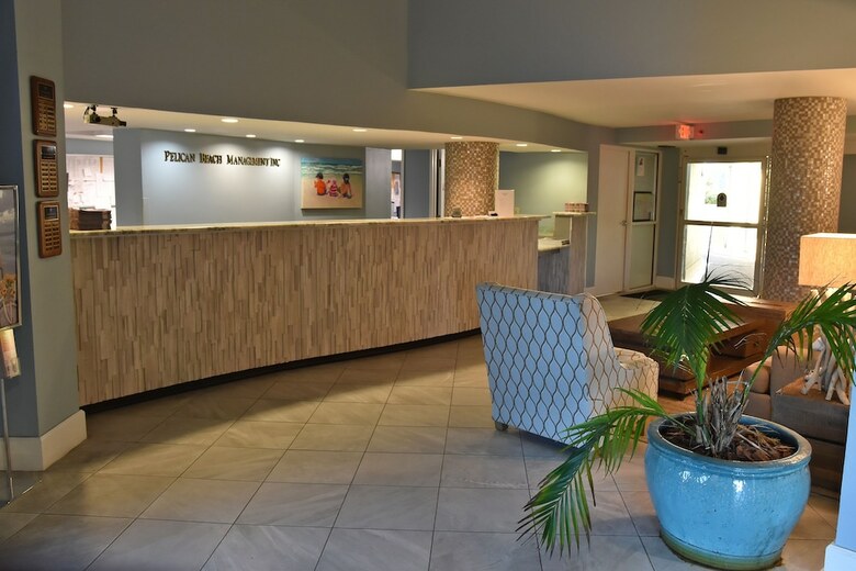Pelican Beach Resort & Conference Center