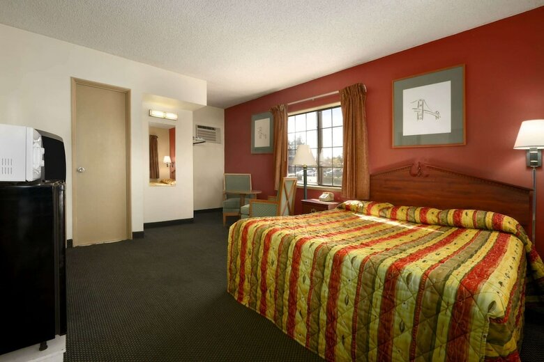 Hotel Howard Johnson By Wyndham Flagstaff University West