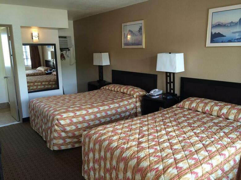 Hotel Howard Johnson By Wyndham Flagstaff University West