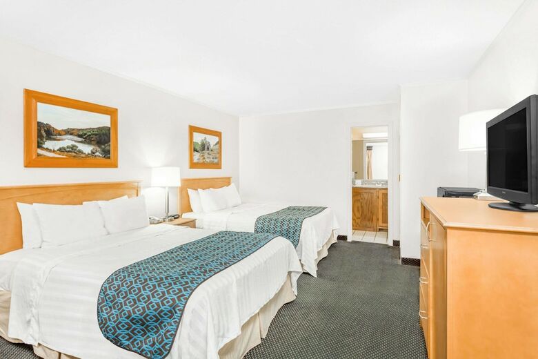 Hotel Days Inn By Wyndham West Jefferson
