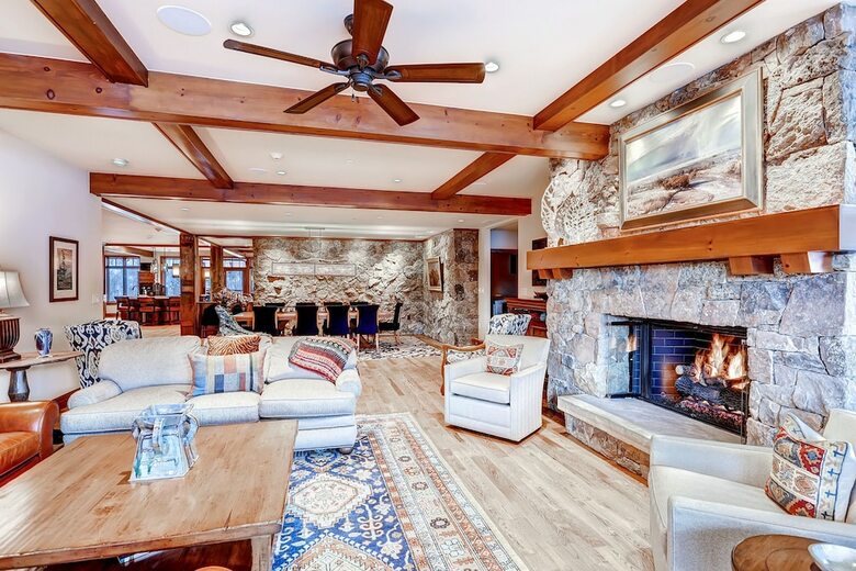 Bachelor Gulch Village