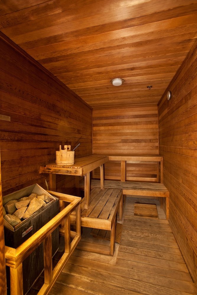 Legacy Vacation Resorts - Steamboat Suites