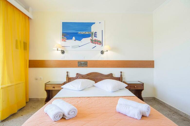 Hotel Holiday Beach Resort