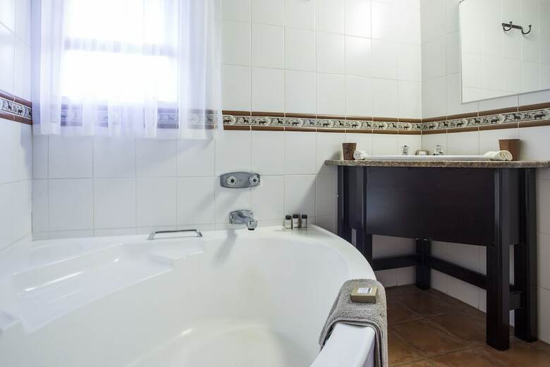 Hotel Montusi Mountain Lodge