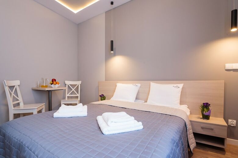 Hotel Platinia Apartments