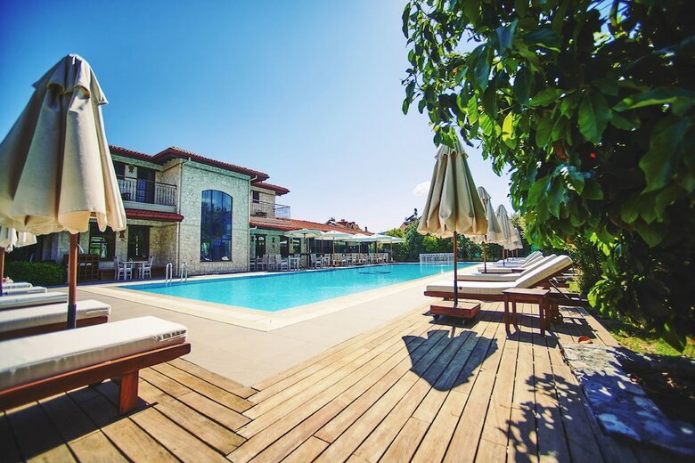 Renka Hotel & Spa