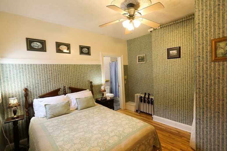 Hotel Prince Street Suites