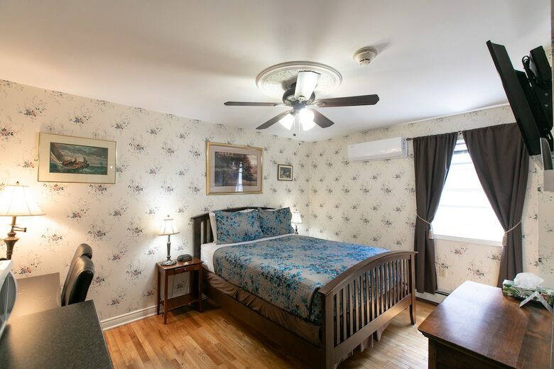 Hotel Prince Street Suites