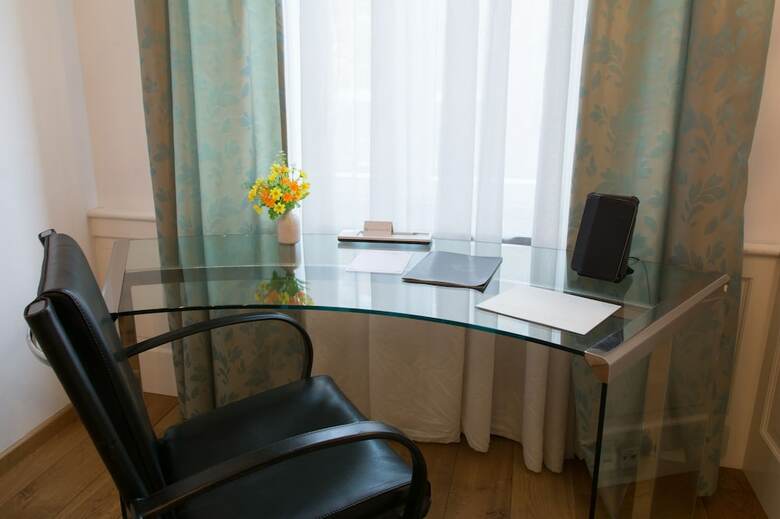 Apartamentos Helvetia Suites