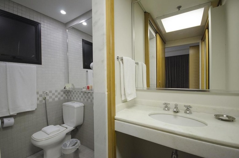 Hotel Estanplaza International