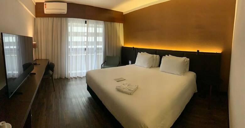 Grand Plaza Hotel