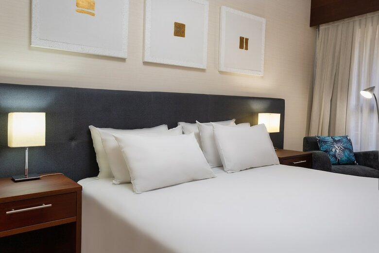 Grand Plaza Hotel