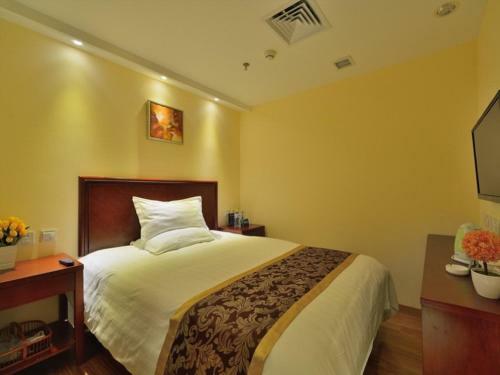 Greentree Alliance Beijing West Railway Station North Square Hotel