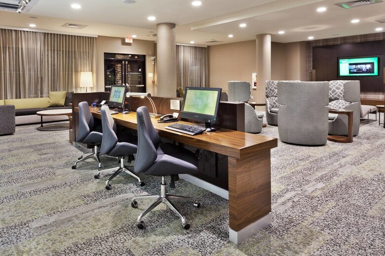 Hotel Courtyard By Marriott Auburn
