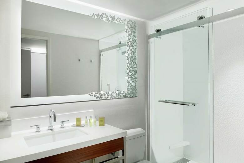 Hotel Doubletree Suites By Hilton Phoenix