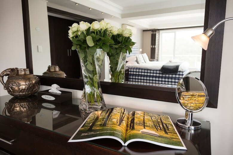 Hotel Head Over Hills Luxury Retreat