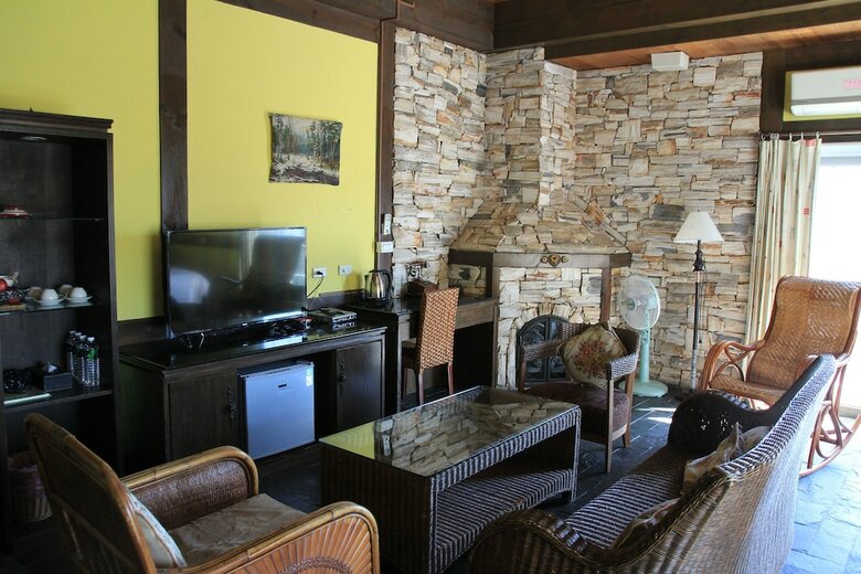 Bed & Breakfast Provence Rose Lodge In Ching Jing