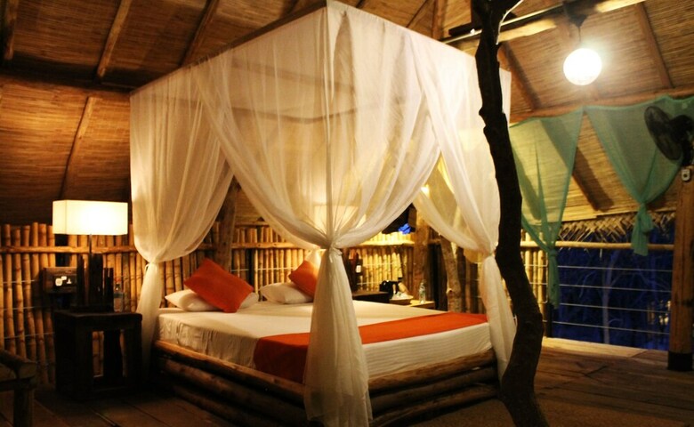 Cabana Saraii Village