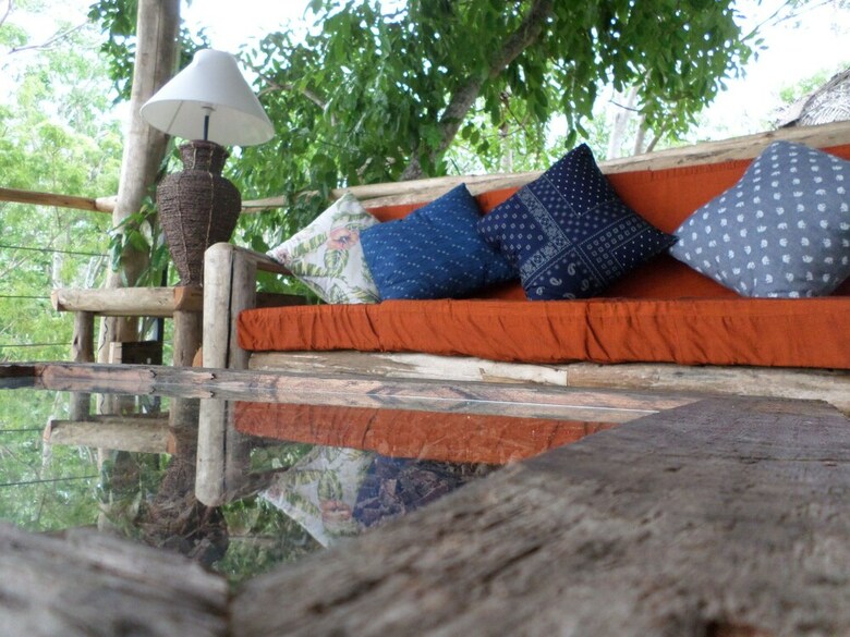 Cabana Saraii Village