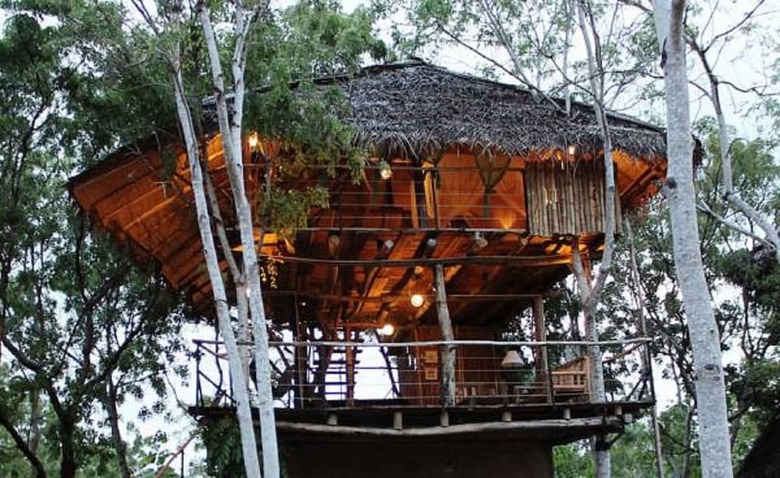 Cabana Saraii Village