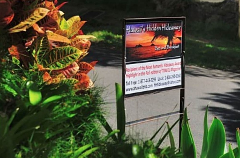 Hotel Hawaii's Hidden Hideaway Bed & Breakfast