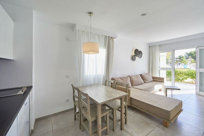 Aparthotel Seaclub Mediterranean Resort
