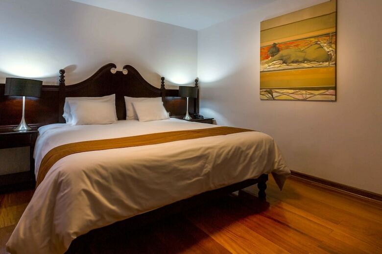 Illa Hotel
