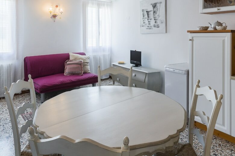 Accademia Charm Apartments