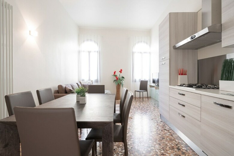 Accademia Charm Apartments