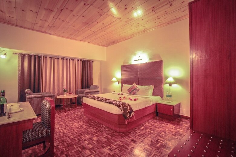 Hotel Golden Tulip Manali