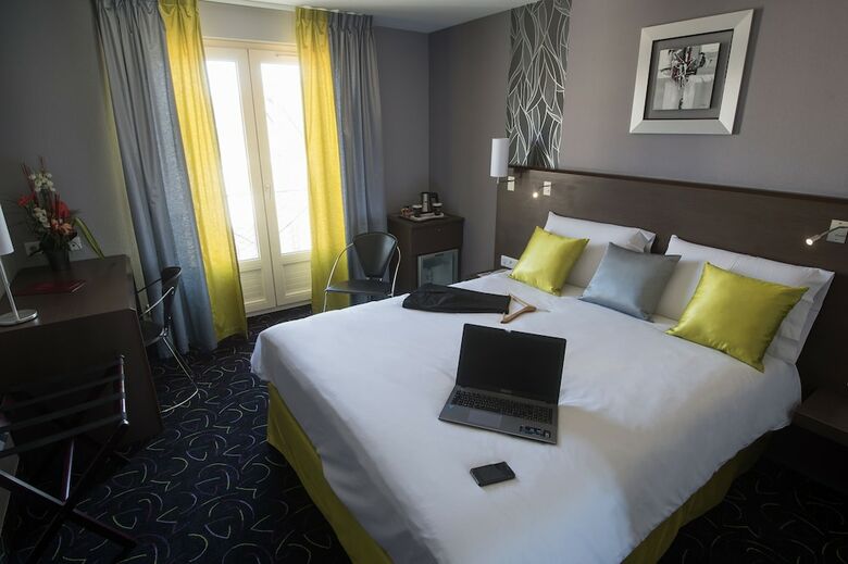 Hotel Mercure Bords de Loire Saumur