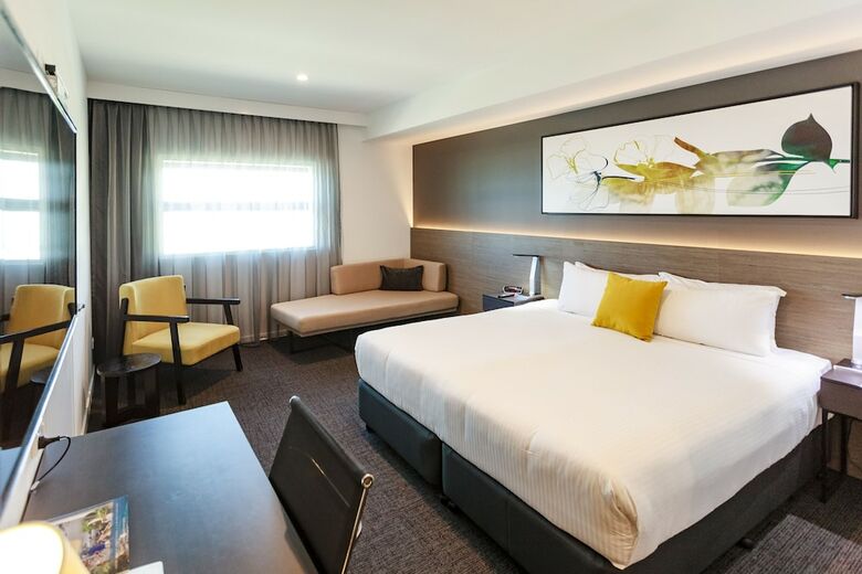 Hotel Mercure Sunshine Coast Kawana Waters